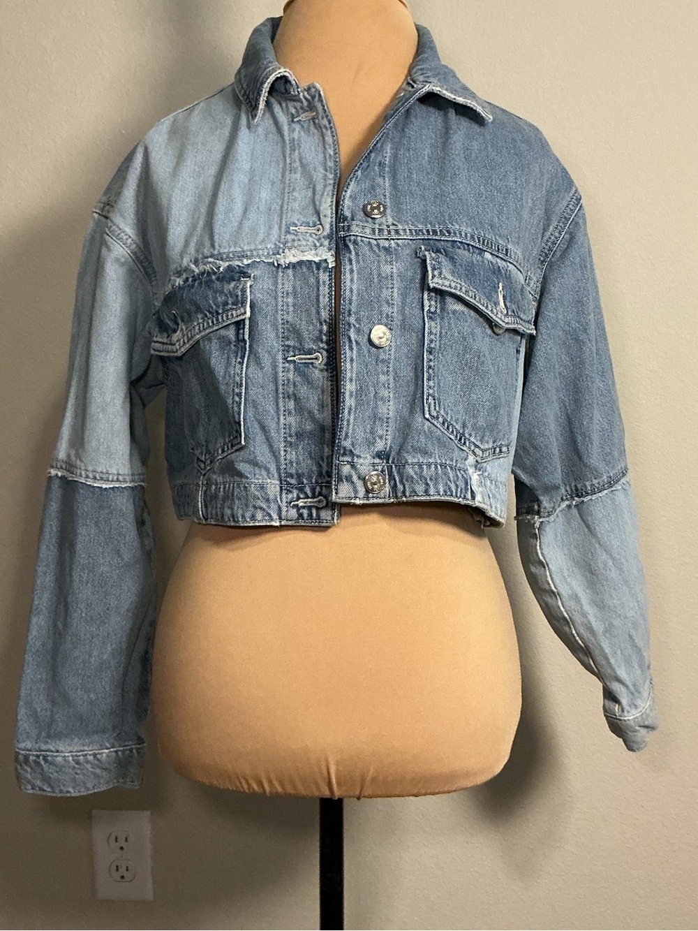 Cropped Two-Tone Light Wash Denim Jacket